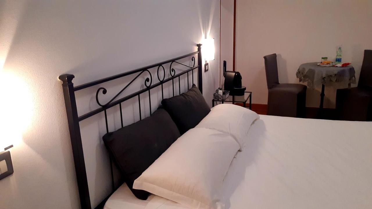 Guest House Masterintrastevere Рим Экстерьер фото