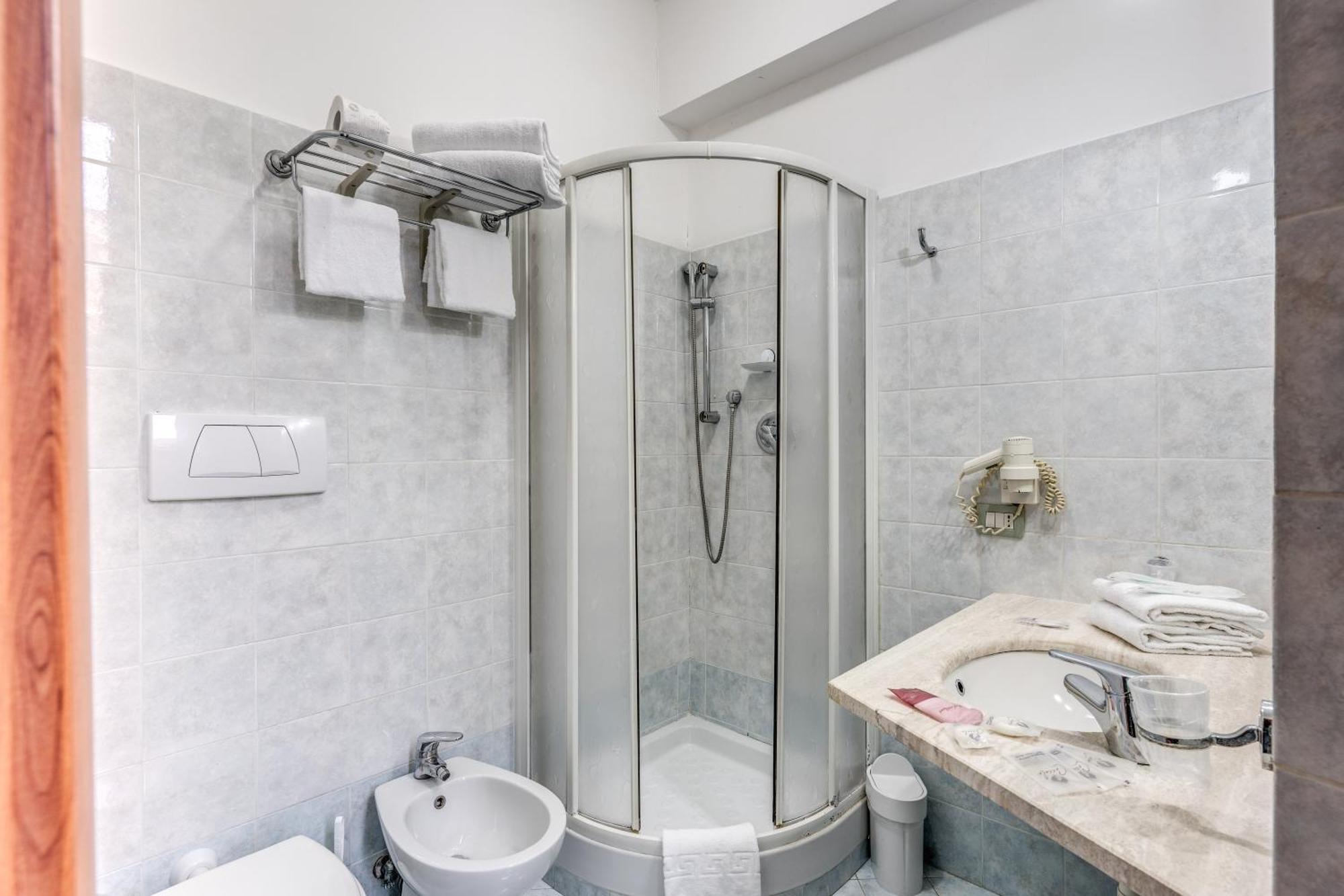 Guest House Masterintrastevere Рим Экстерьер фото